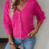 Marie | Damen Flauschiger V-Ausschnitt Strickjacke Cardigan mit Knopfleiste
